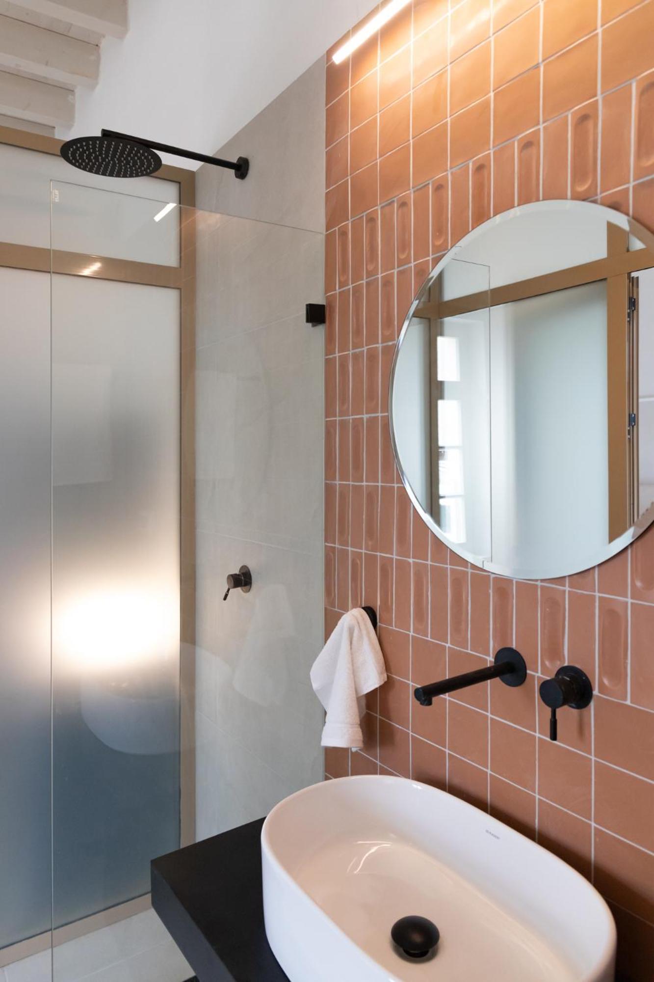 Mila - Boutique Hotel Хайфа Екстериор снимка