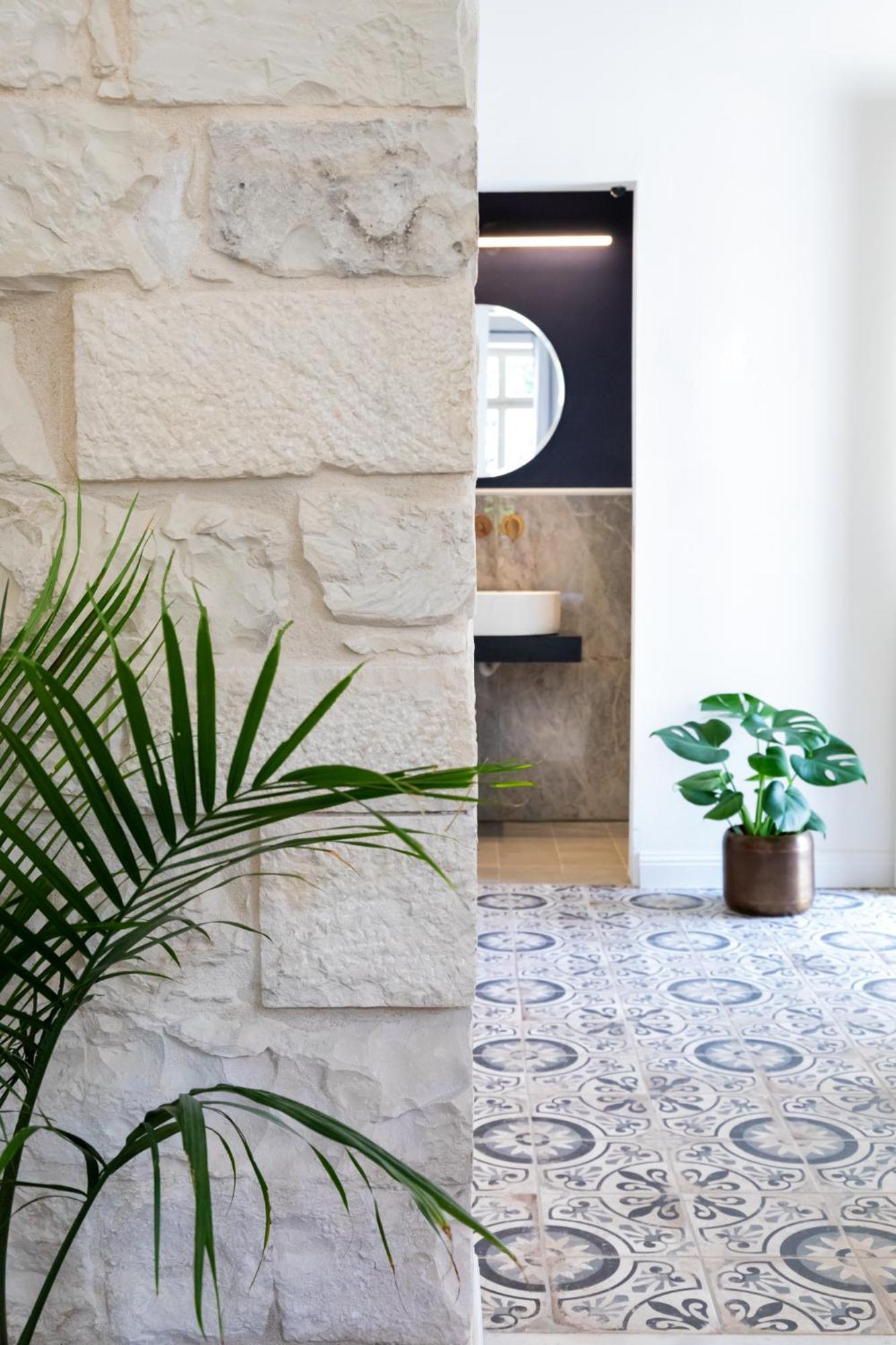 Mila - Boutique Hotel Хайфа Екстериор снимка